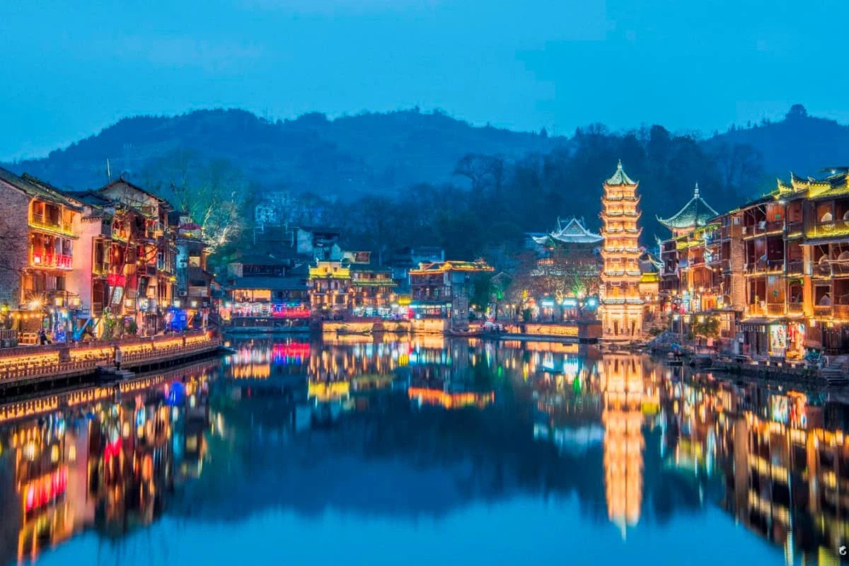 Fenghuang Ancient Town Travel Guide Fenghuang Ancient Town Travel Guide